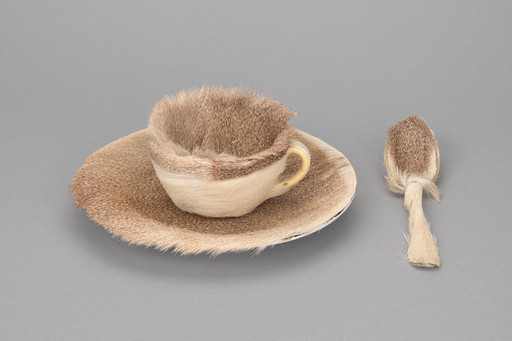 Meret Oppenheim. Object. Paris, 1936